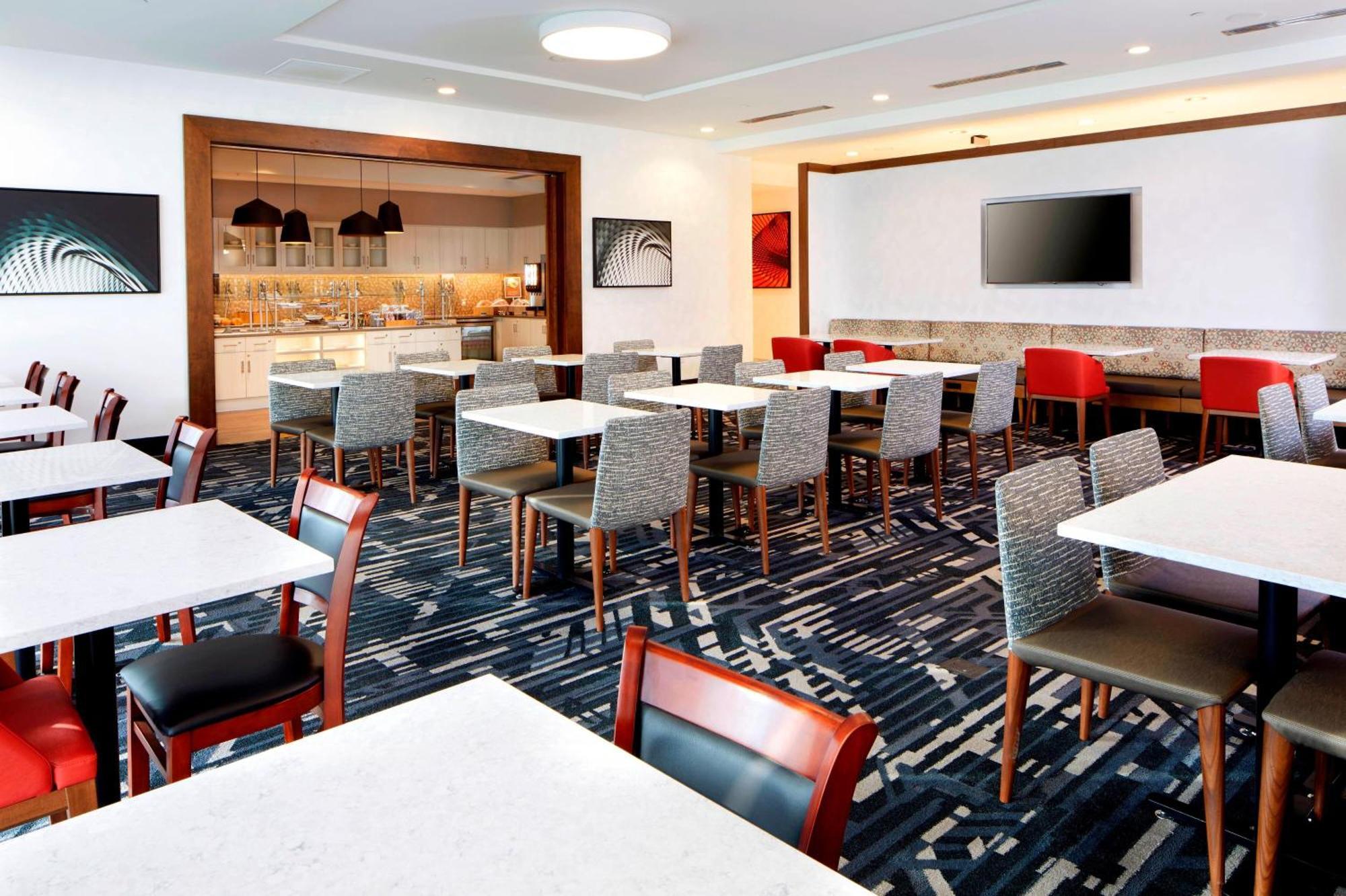 Towneplace Suites By Marriott Columbus Easton Area Екстер'єр фото